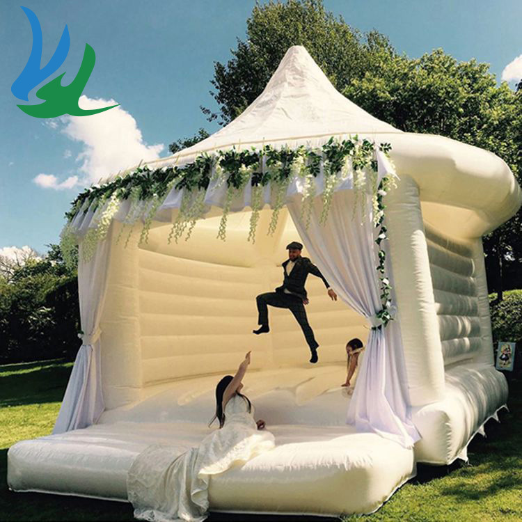 # ปราสาทลมเป่าลมแบบใหม่ที่ปรับ - Outdoor Furniture Newcastle บทวิจารณ์และราคา